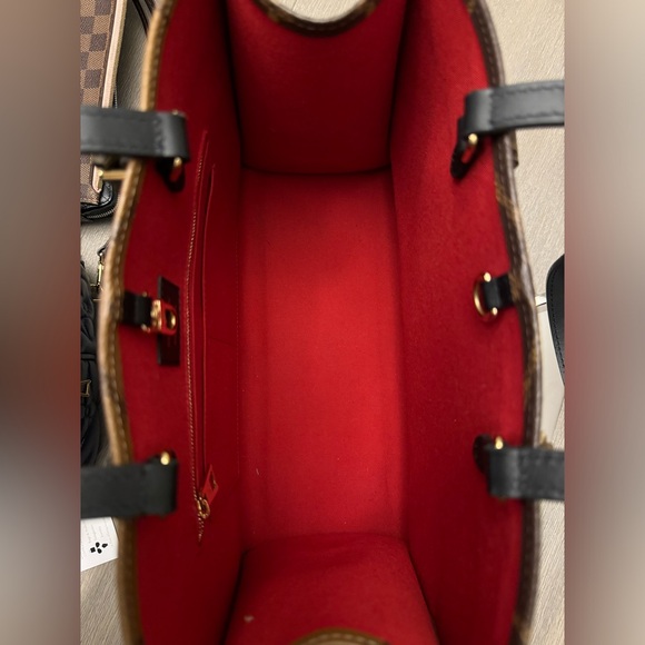 LV On the Go MM Reverse Monogram - Picture 10 of 10